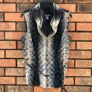 CHELSEA & THEODORE Faux Fur Vest Sz M EUC
